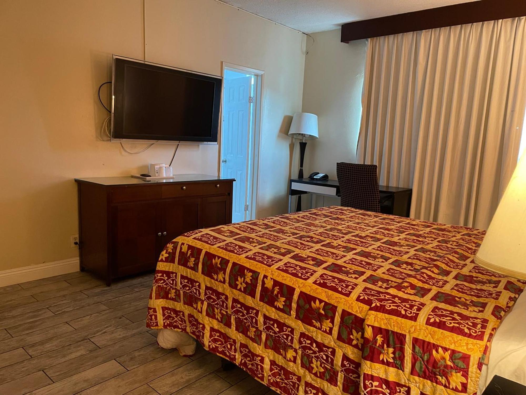 Hotel Grand 2*
